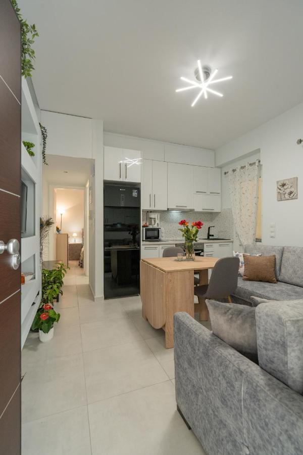 Comfy Apt Next To Metro Athén Kültér fotó